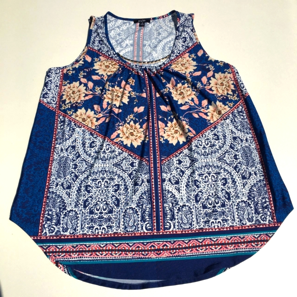 A.U.W. Statement Piece Sleeveless Round Top Size M Blue